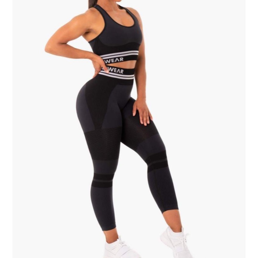 Ryderwear high waisted leggings and sports bra set